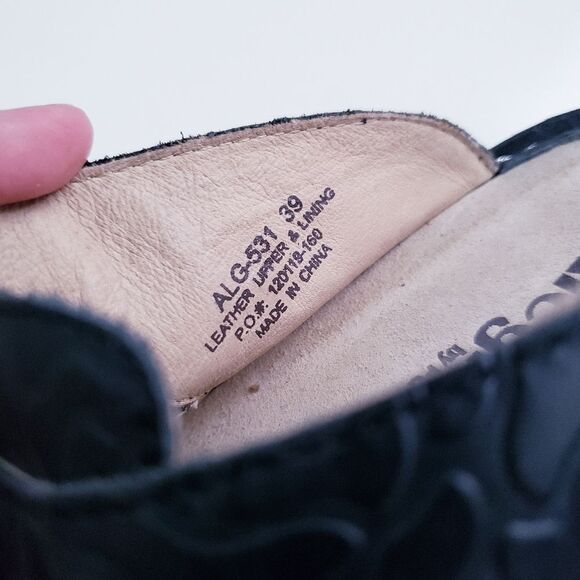 Alegris Black Floral Tooled Leather Classic Clog - Picture 6 of 7